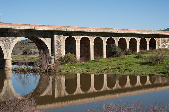 Bridge over Rio Ardila