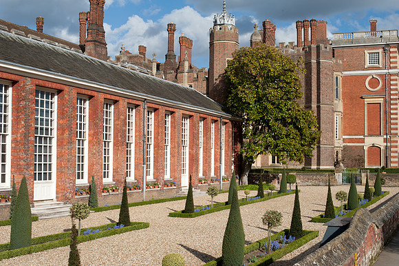 Hampton Court Palace