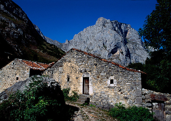 Bulnes, Picos de Europa