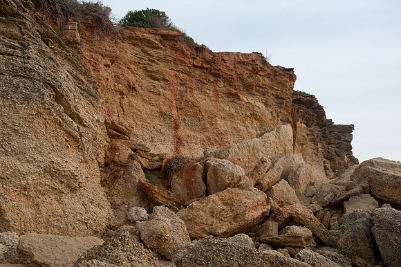 Oyster beds at Playa del Puerco