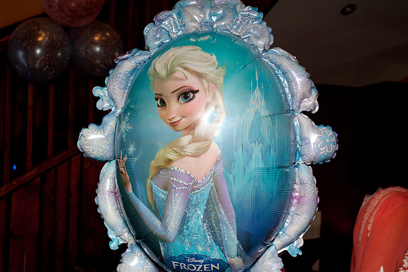 Headley Spice Frozen party